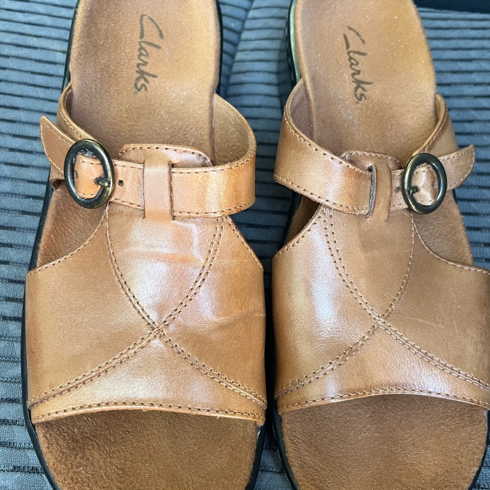 Clarks Brown sandals